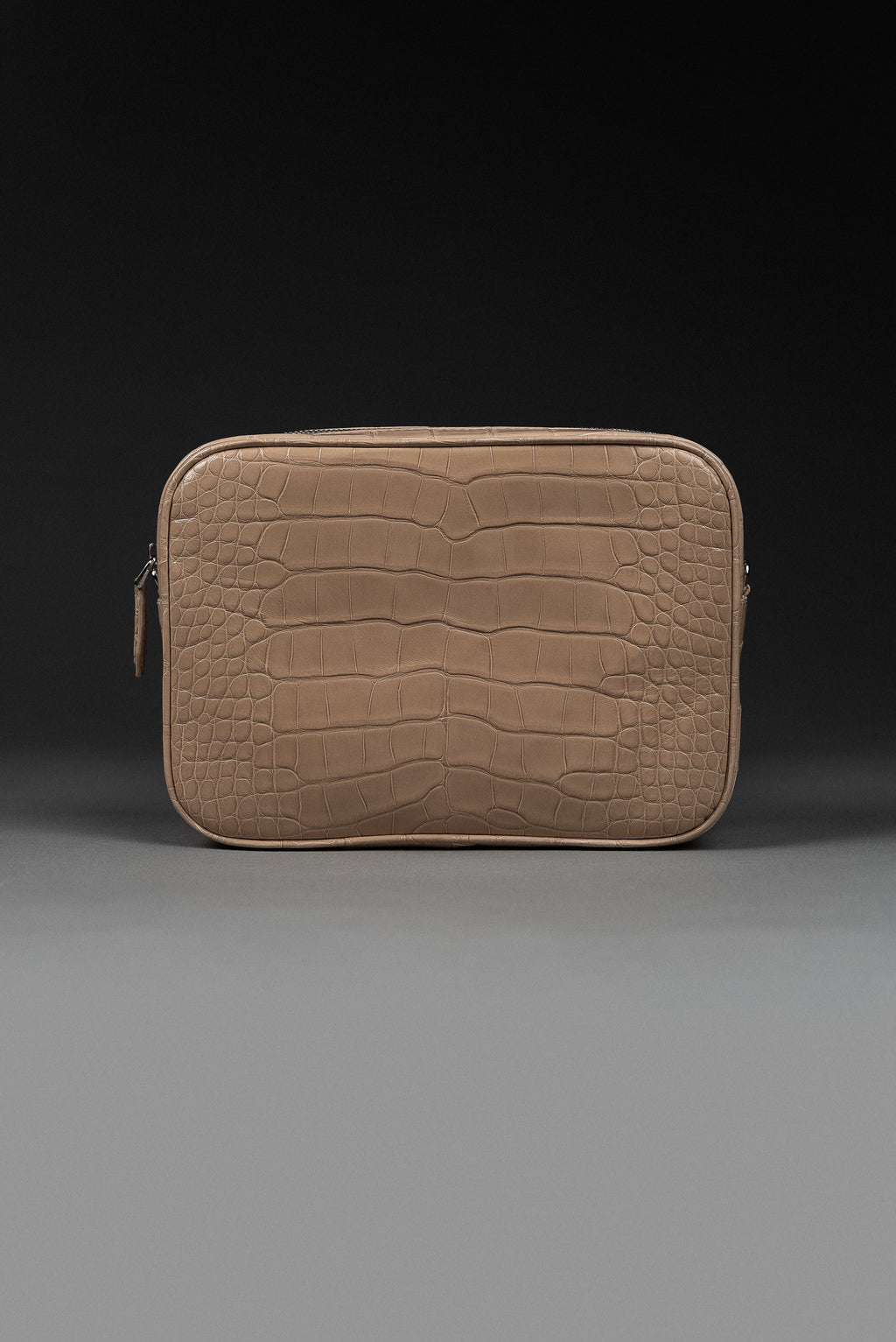 Сумка кросс-боди из глянцевого крокодила 