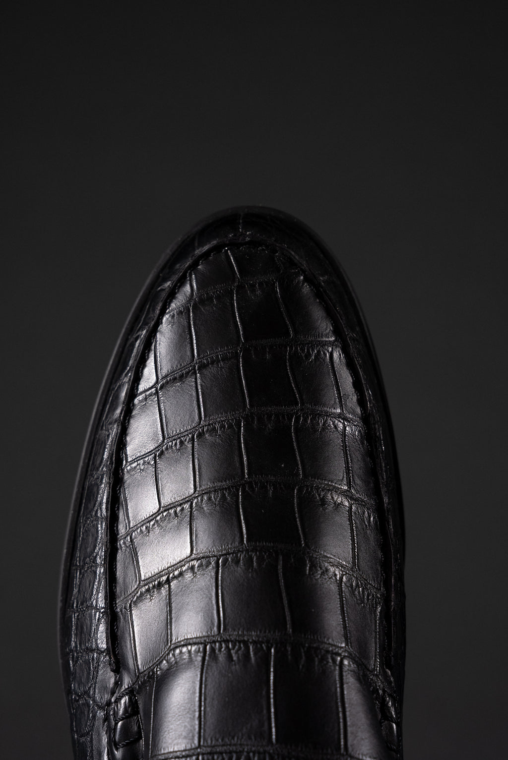 Лоферы из матового крокодила 