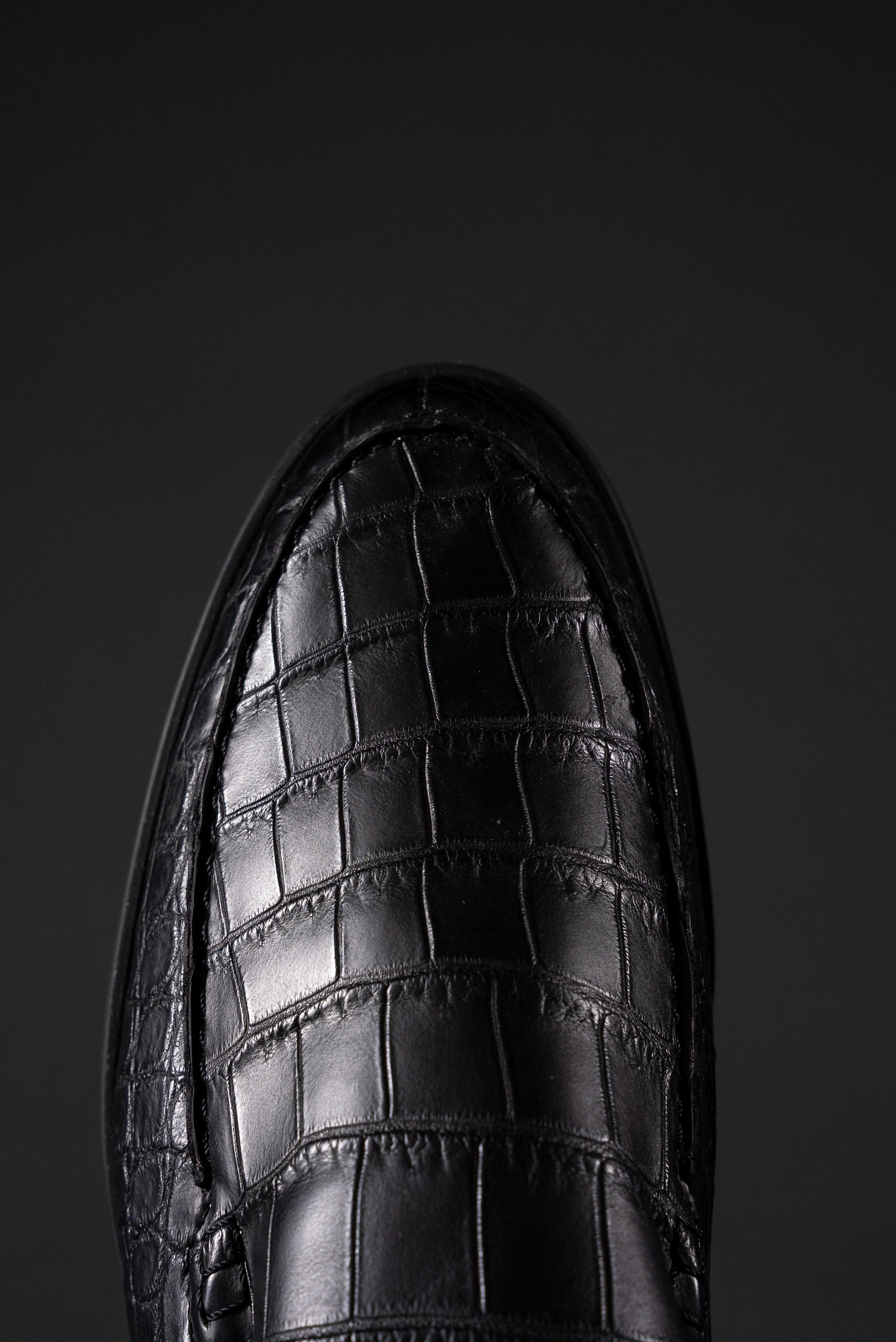 Лоферы из матового крокодила 